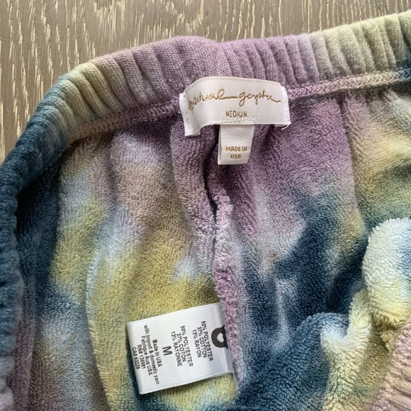 Spiritual Gangster perfect sweatpants in tie-dye - Picture 3 of 14